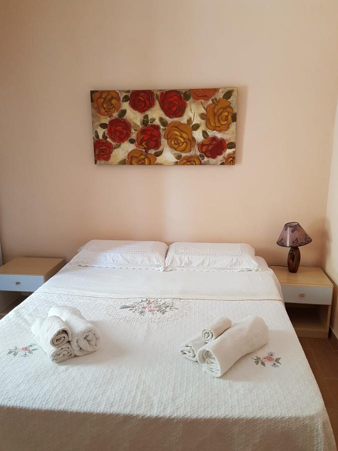 Bed And Breakfast Da Gigi E Antonella Порто Ротондо Екстериор снимка